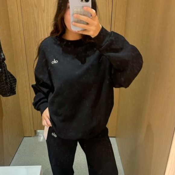 alo Accolade Crew Neck Pullover in Black - Picture 8 of 14